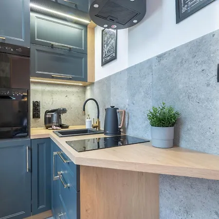 Rest In The Center Spot דירה *