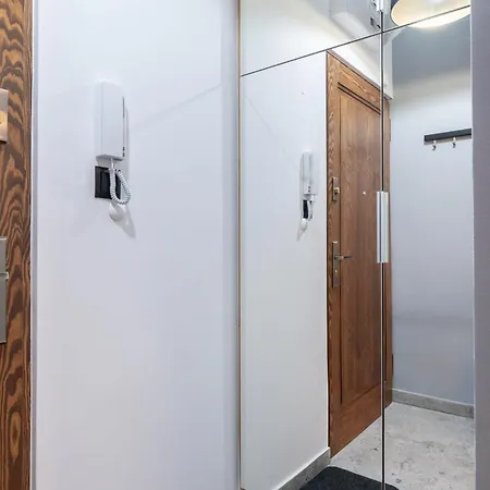 Апартаменти Rest In The Center Spot Познань