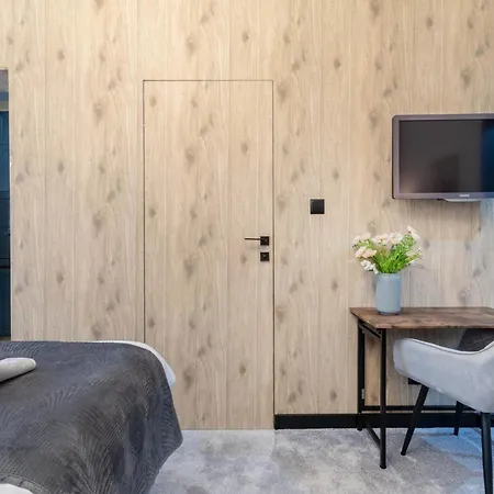 Rest In The Center Spot * Познань