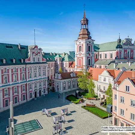 Апартаменти Rest In The Center Spot *